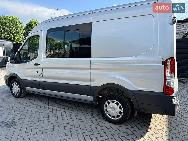 Грузопассажирский фургон Ford Transit 2017 в Ивано-Франковске