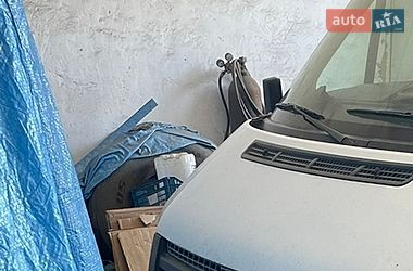 Грузовой фургон Ford Transit 2012 в Хороле