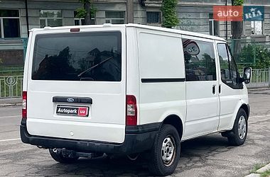 Грузопассажирский фургон Ford Transit 2007 в Киеве