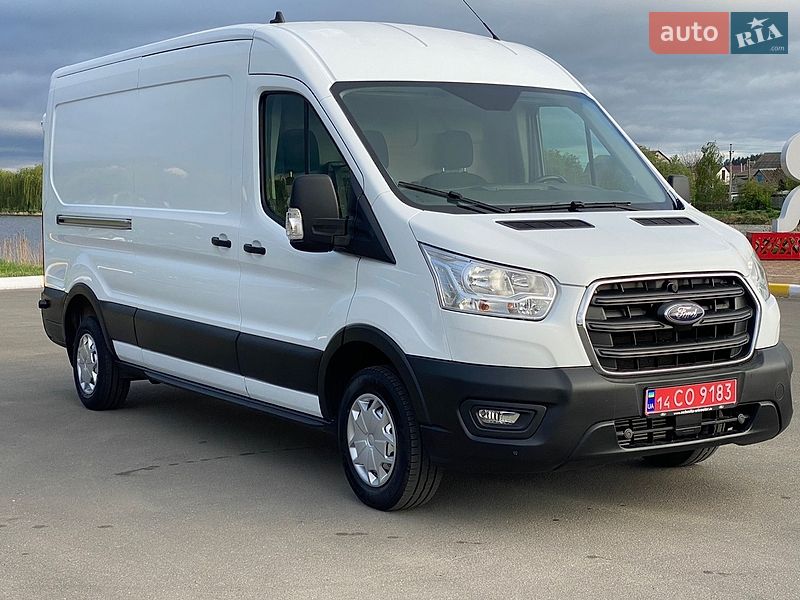 Грузовой фургон Ford Transit 2021 в Ирпене