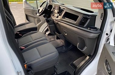 Грузовой фургон Ford Transit 2021 в Ирпене