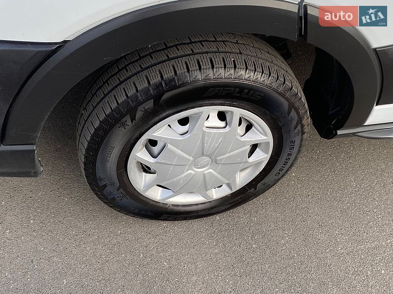 Грузовой фургон Ford Transit 2021 в Ирпене