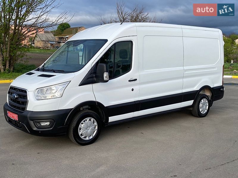 Грузовой фургон Ford Transit 2021 в Ирпене