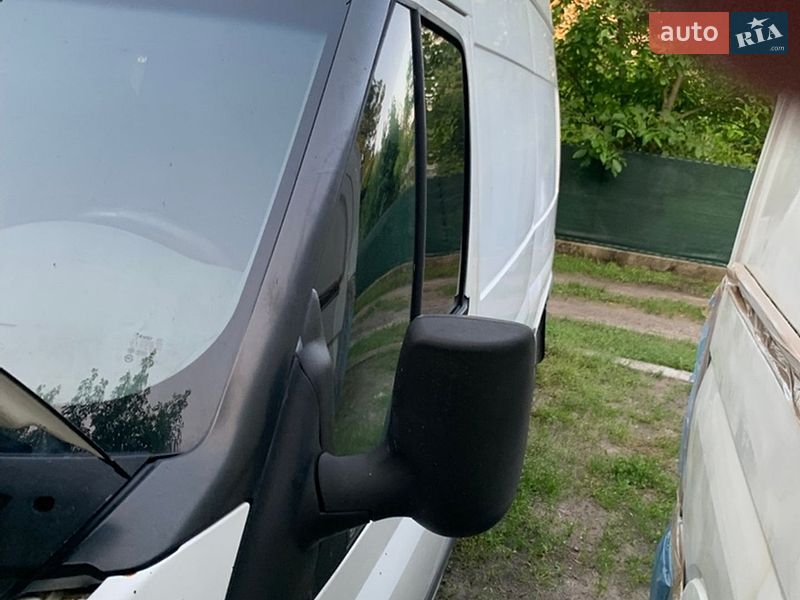 Грузовой фургон Ford Transit 2002 в Киеве