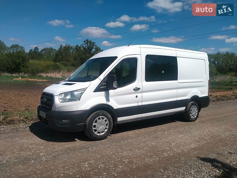 Ford Transit 2021