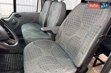 Грузопассажирский фургон Ford Transit 2007 в Миргороде