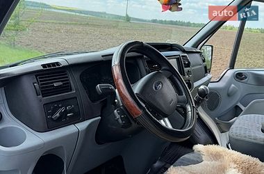 Грузовой фургон Ford Transit 2008 в Ильинцах