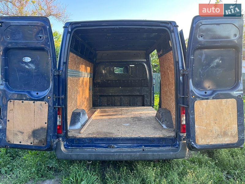 Грузовой фургон Ford Transit 2008 в Смеле
