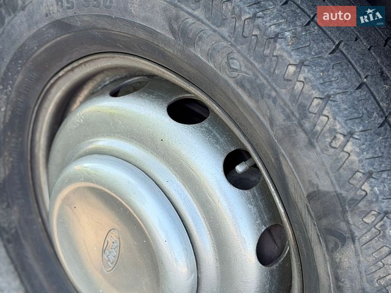 Вантажний фургон Ford Transit 2011 в Тальному