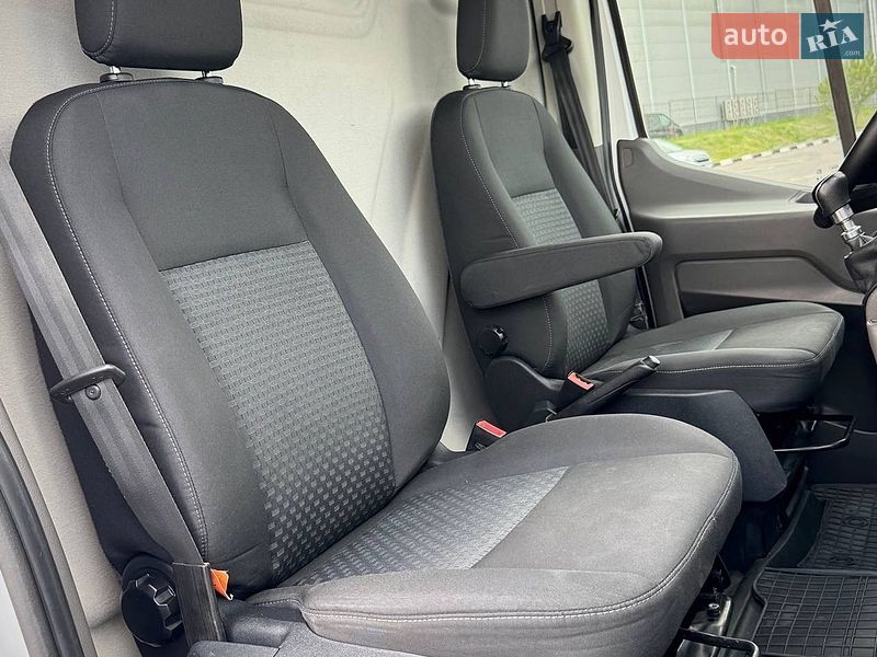 Вантажний фургон Ford Transit 2021 в Києві