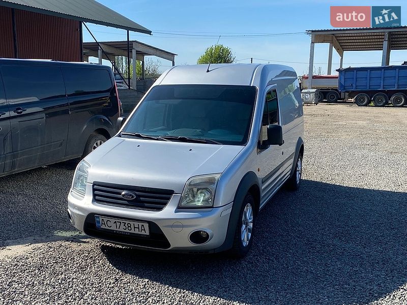 Грузовой фургон Ford Transit 2009 в Луцке