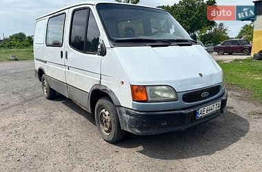 Вантажний фургон Ford Transit 1997 в Шишаках
