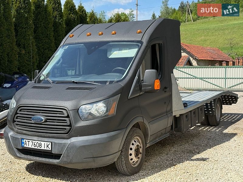 Автовоз Ford Transit 2015 в Ивано-Франковске