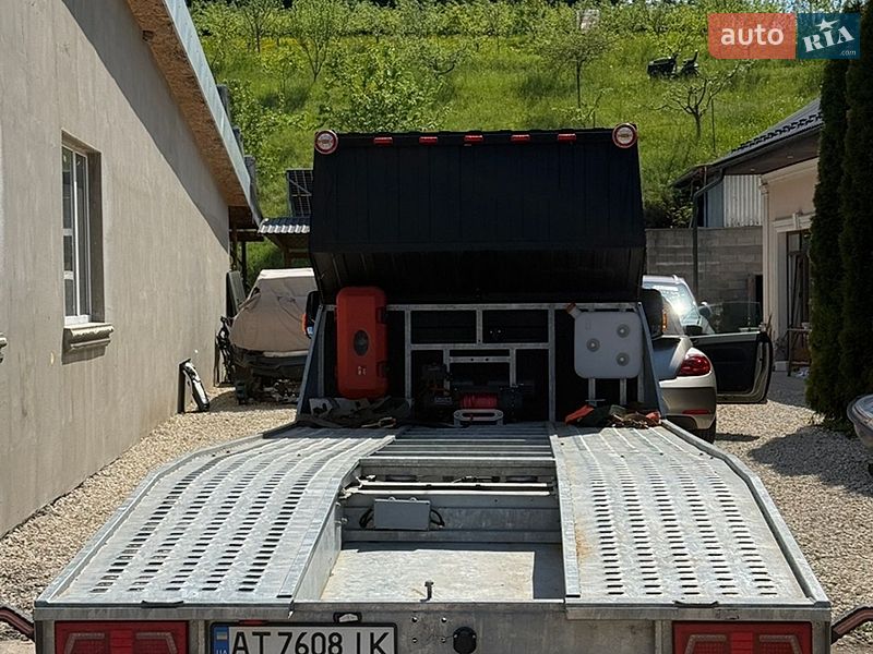 Автовоз Ford Transit 2015 в Ивано-Франковске