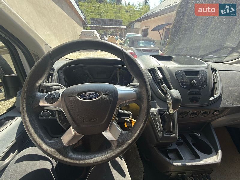 Автовоз Ford Transit 2015 в Ивано-Франковске