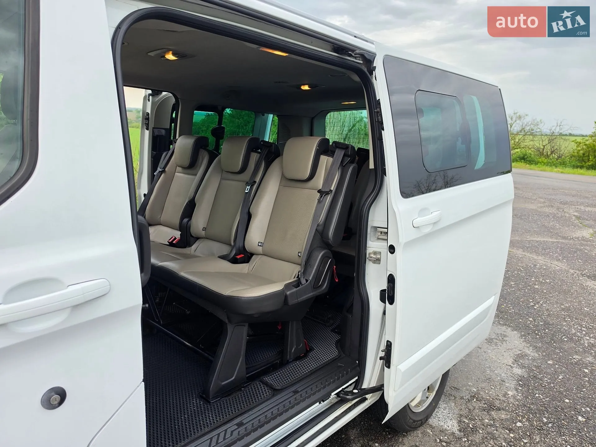 2013 Ford Transit Connect - мініатюра 11