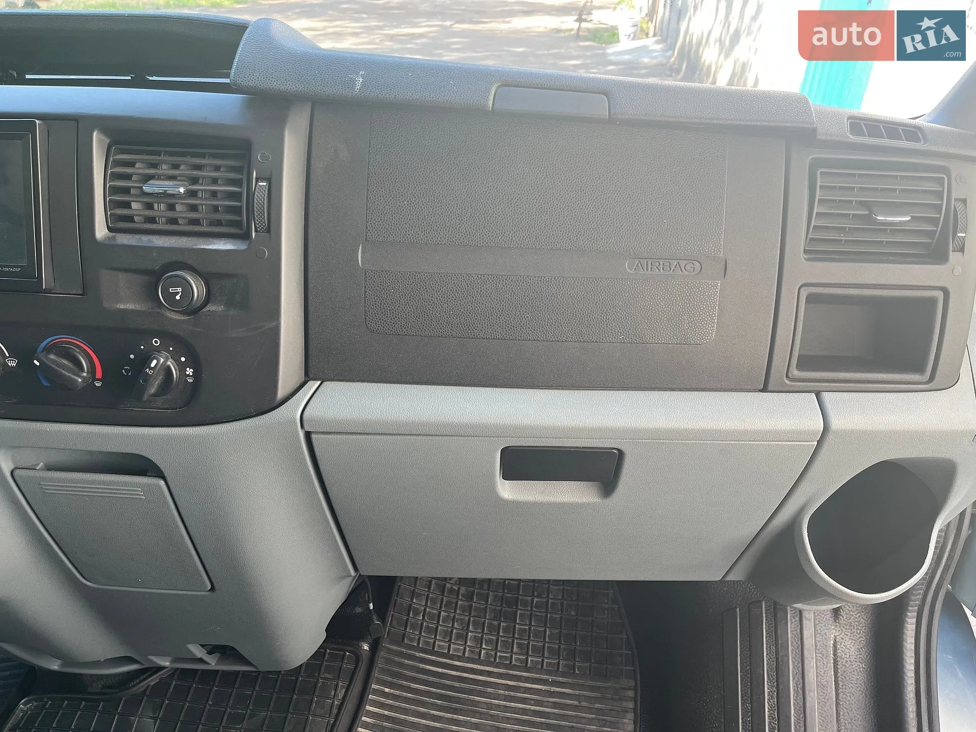 2013 Ford Transit Connect - мініатюра 12