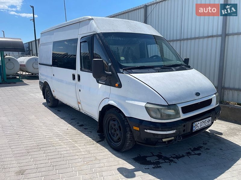 Микровэн Ford Transit 2000 в Новояворовске