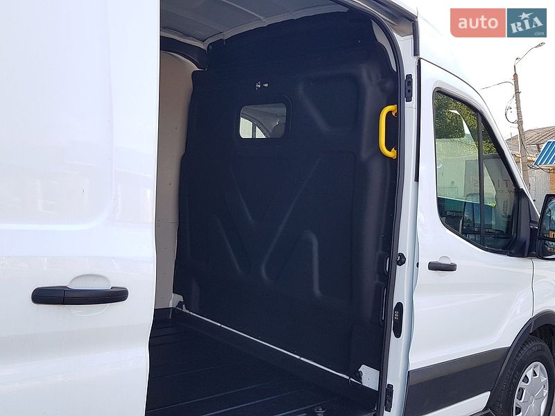 Вантажний фургон Ford Transit 2021 в Вінниці