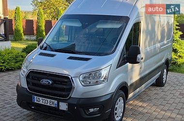Вантажний фургон Ford Transit 2021 в Дубні