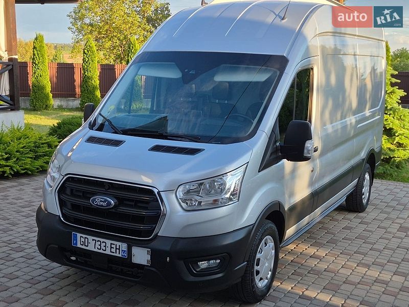 Вантажний фургон Ford Transit 2021 в Дубні