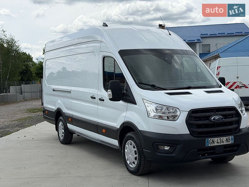 Вантажний фургон Ford Transit 2023 в Млиніві