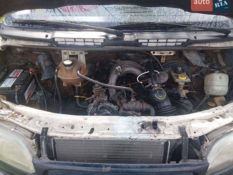 Борт Ford Transit 1996 в Верхньодніпровську