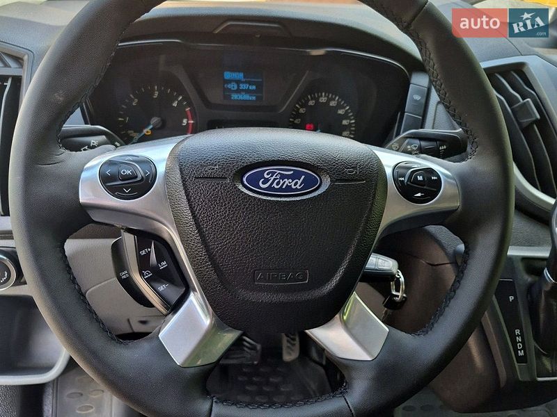 Грузовой фургон Ford Transit 2017 в Сумах