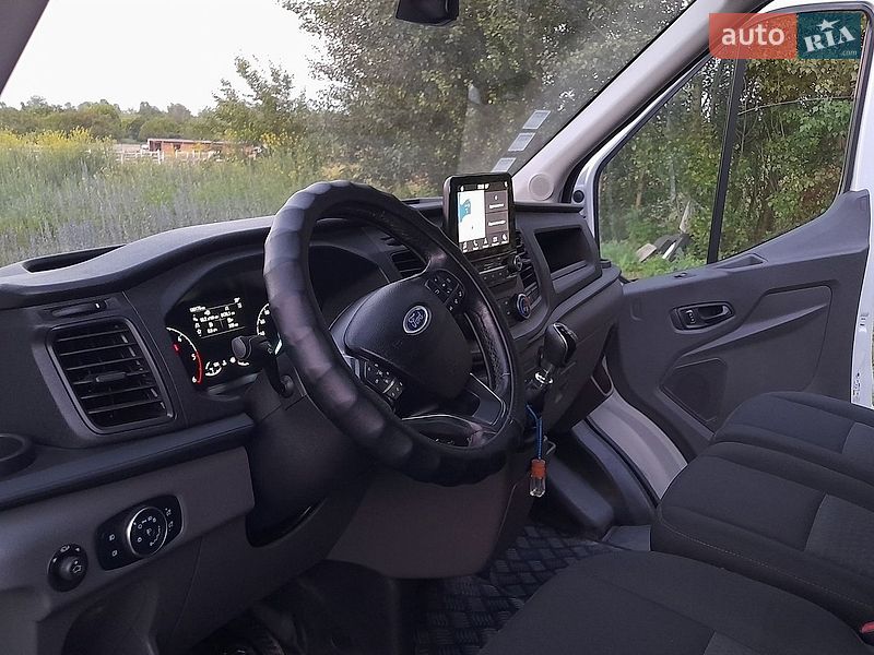 Мікроавтобус вантажний (до 3,5т) Ford Transit 2019 в Черкасах