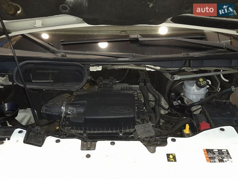 Мікроавтобус вантажний (до 3,5т) Ford Transit 2019 в Черкасах