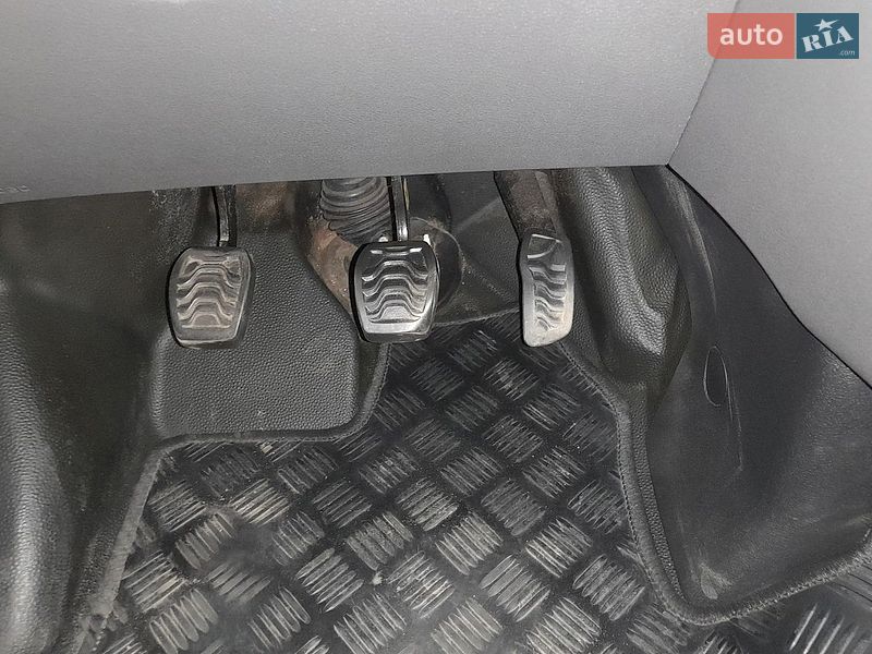 Мікроавтобус вантажний (до 3,5т) Ford Transit 2019 в Черкасах