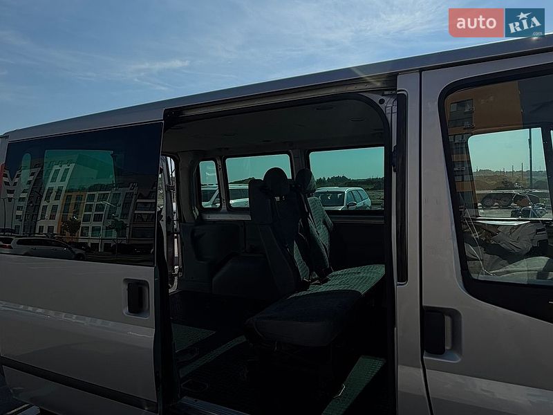 Минивэн Ford Transit 2012 в Ровно