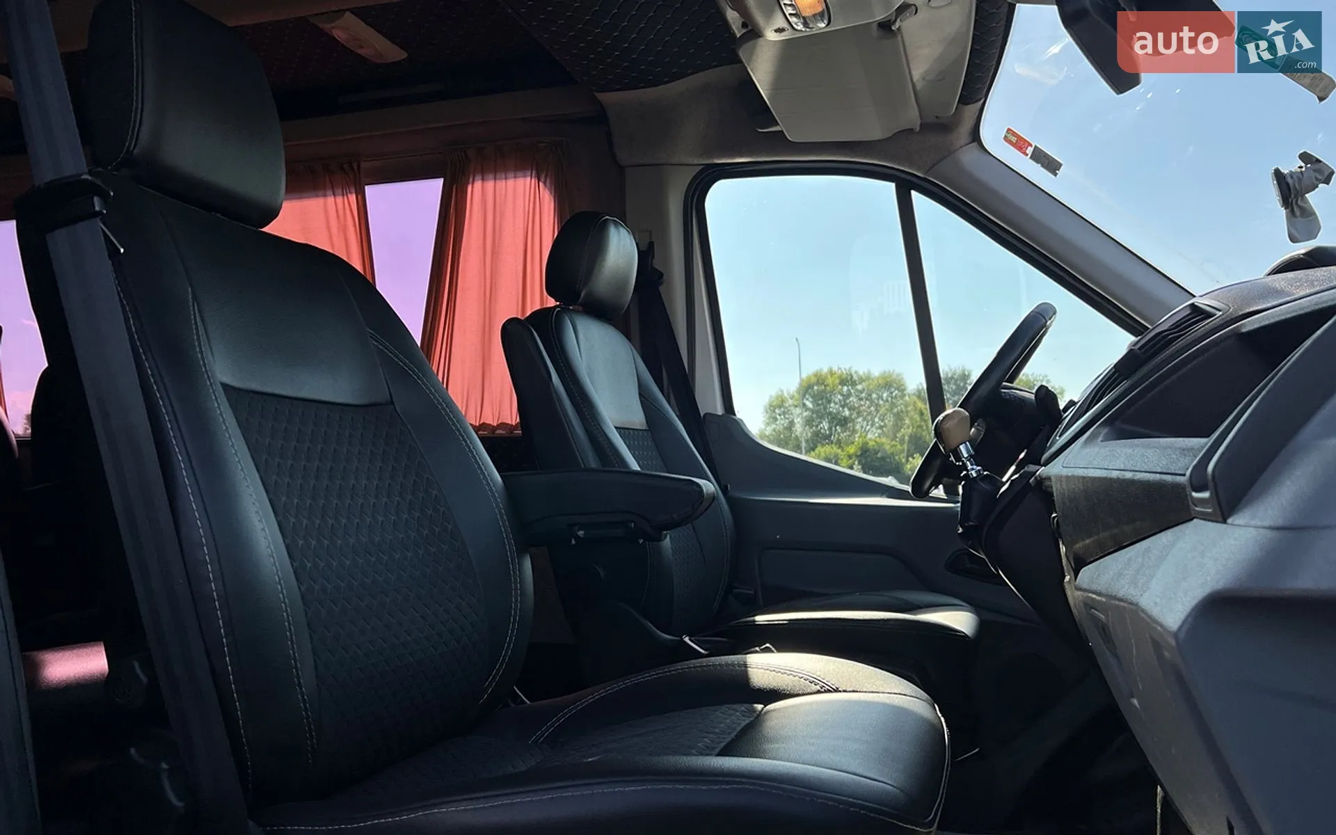 2015 Ford Transit Connect - мініатюра 17