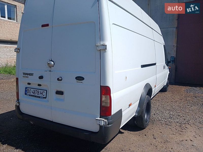 Ford Transit 2011