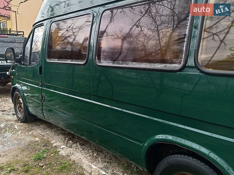 Минивэн Ford Transit 1996 в Ильнице