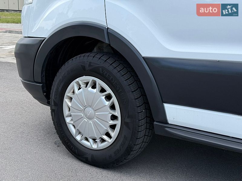 Грузовой фургон Ford Transit 2014 в Виннице