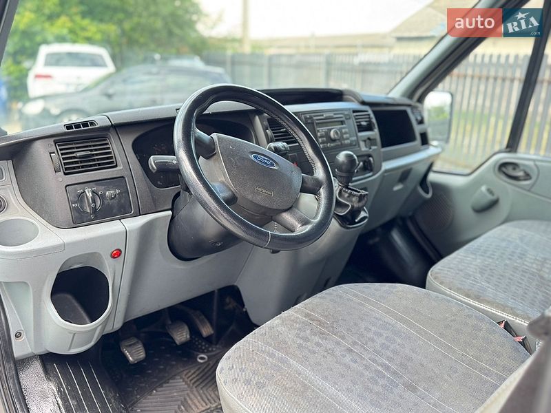 Микроавтобус Ford Transit 2007 в Ивано-Франковске