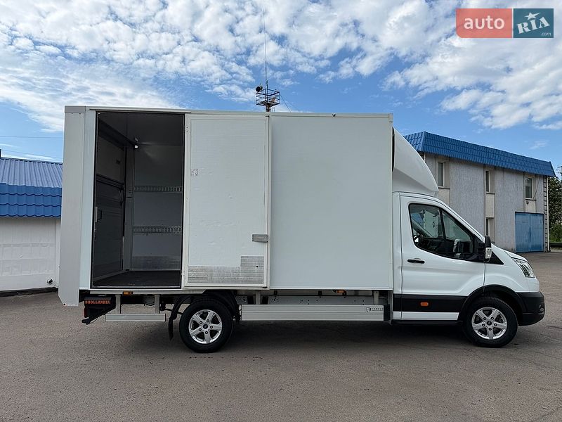 Грузовой фургон Ford Transit 2021 в Радивилове