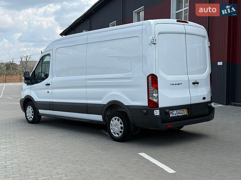 Грузовой фургон Ford Transit 2018 в Дубно