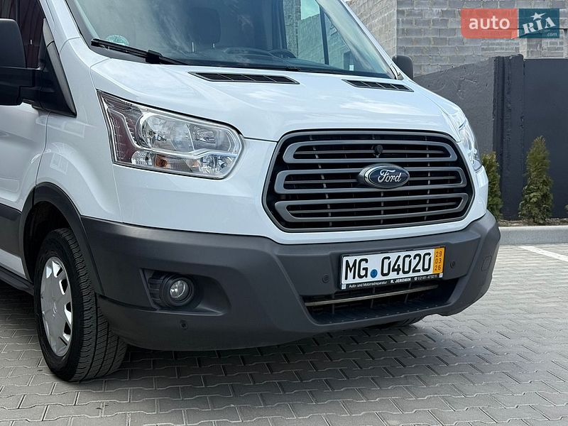Грузовой фургон Ford Transit 2018 в Дубно