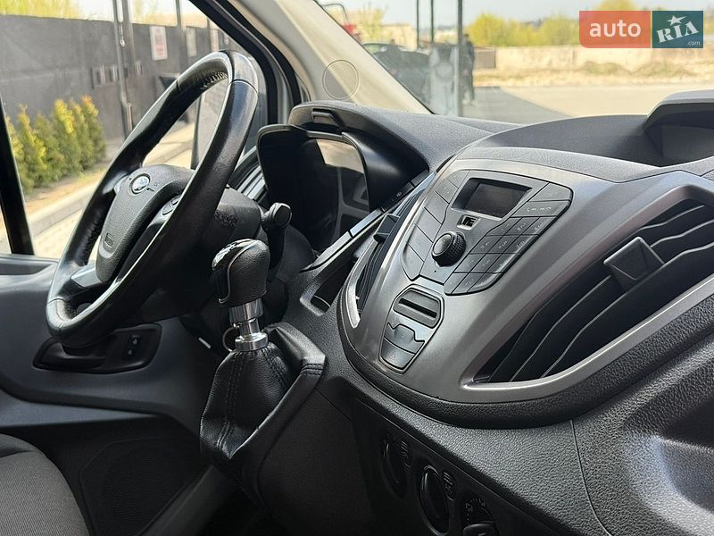 Грузовой фургон Ford Transit 2018 в Дубно