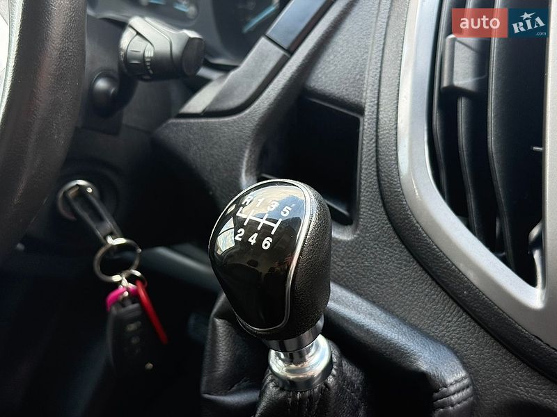 Грузовой фургон Ford Transit 2018 в Дубно