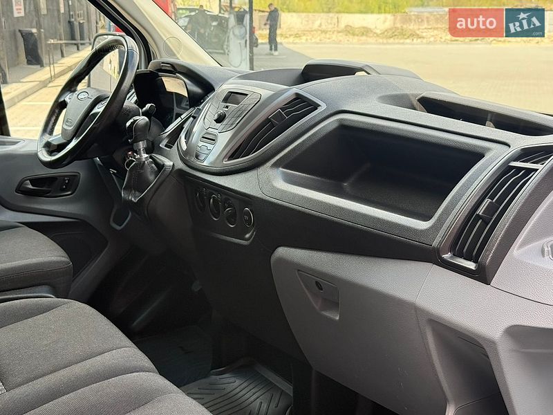 Грузовой фургон Ford Transit 2018 в Дубно
