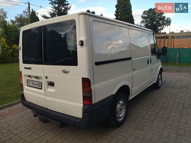 Грузовой фургон Ford Transit 2002 в Луцке