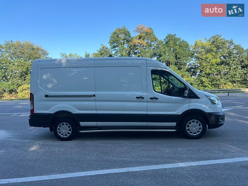 Грузовой фургон Ford Transit 2021 в Бродах