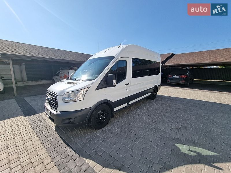 Минивэн Ford Transit 2015 в Староконстантинове