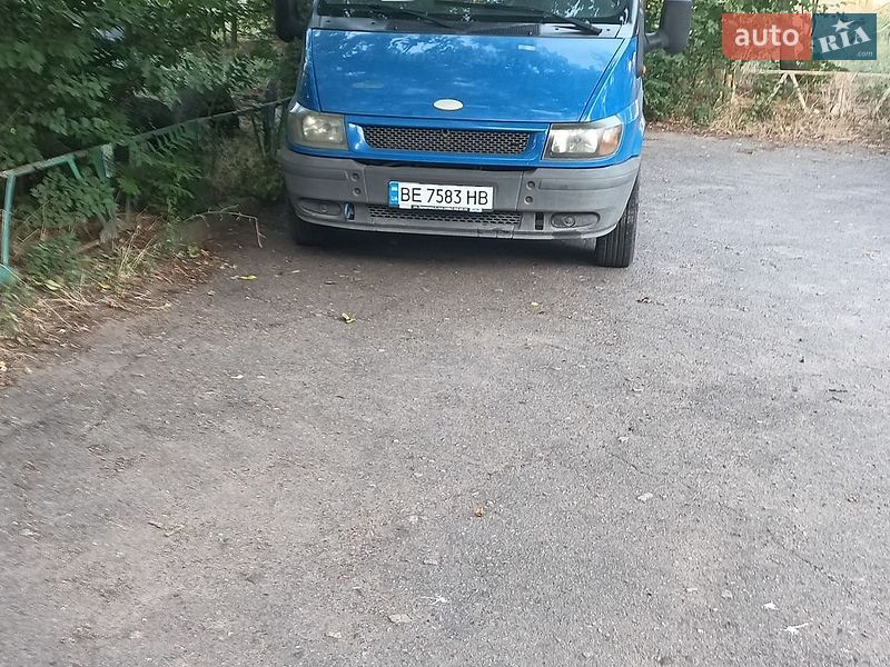 Ford Transit 2004