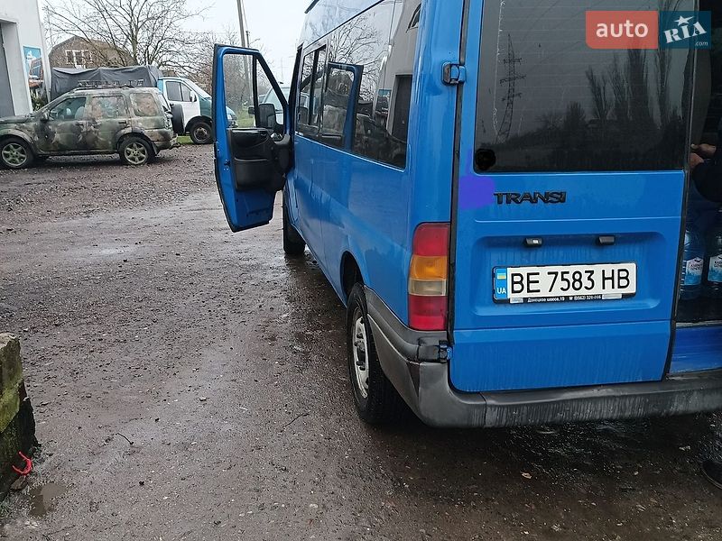 Мікроавтобус Ford Transit 2004 в Миколаєві