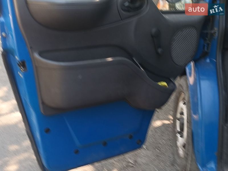 Мікроавтобус Ford Transit 2004 в Миколаєві