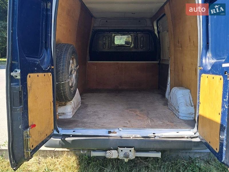 Вантажний фургон Ford Transit 2007 в Полтаві